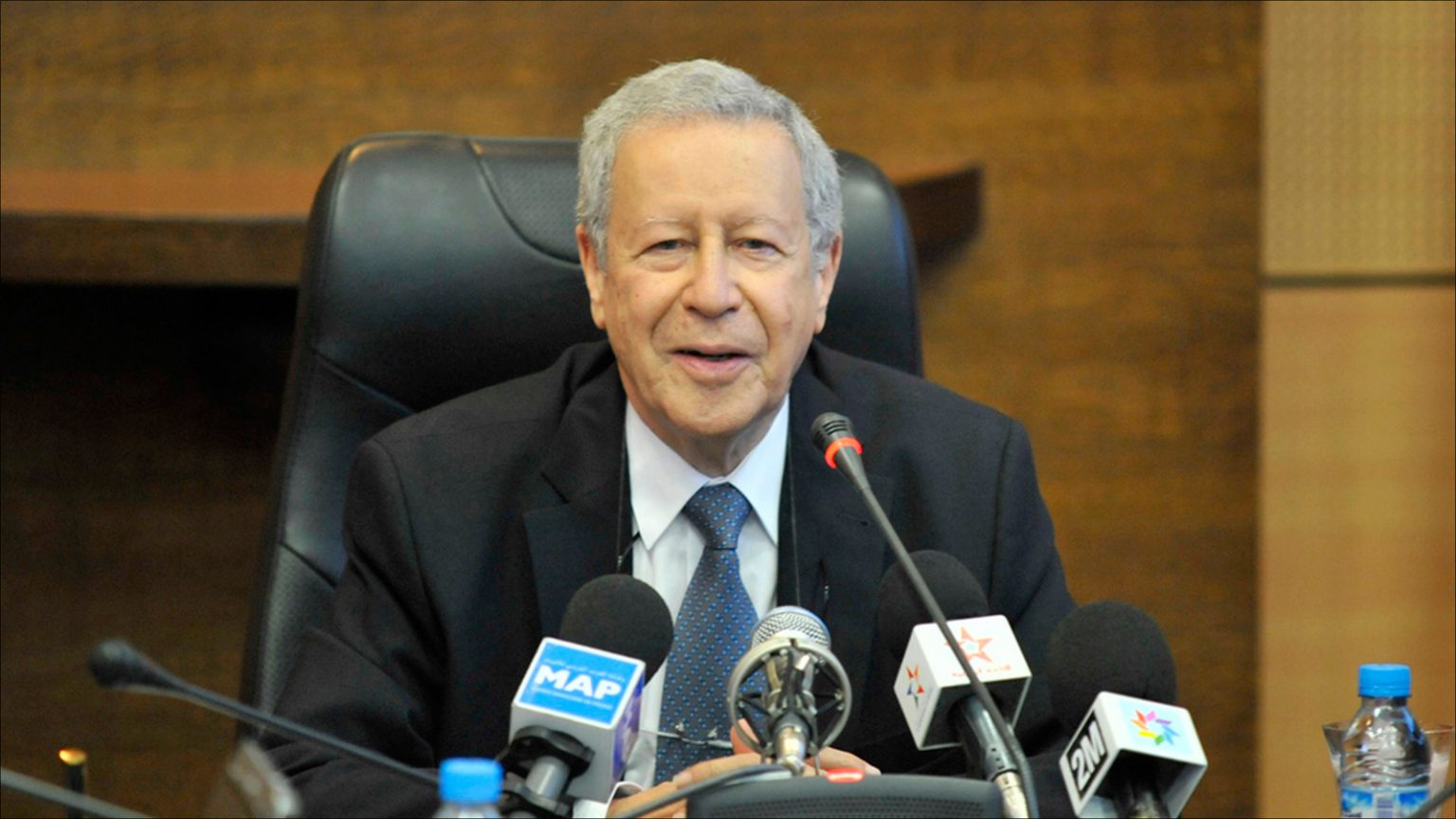 مسؤول تربوي ينتقد الحديث الصحفي لوزير التعليم ويصفه بغير الواقعي.