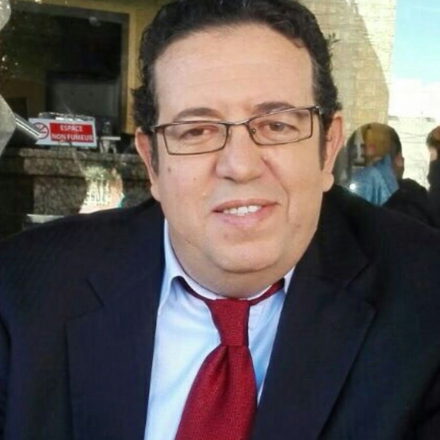 مهرجان نكور المسرحي بالحسيمة يكرم الممثل عبد الرحيم المنياري