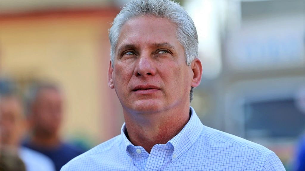 البرلمان الكوبي ينتخب دياز كانيل لخلافة كاسترو في رئاسة البلاد