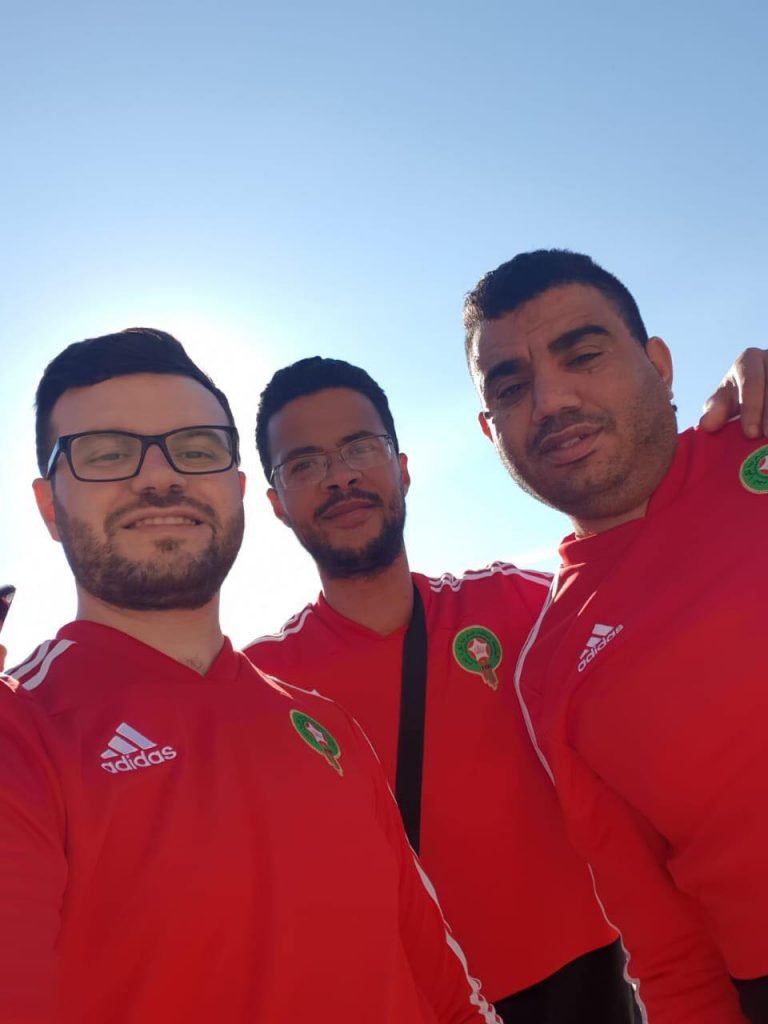 من الدار البيضاء نحو موسكو بالسيارة لدعم المنتخب المغربي في كأس العالم