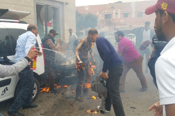 صادم:التلميذ الذي أضرم النار في جسده يفارق الحياة