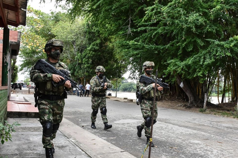 كولومبيا: الجماعات المتمردة توقع اتفاقا لوقف إطلاق النار مع الحكومة