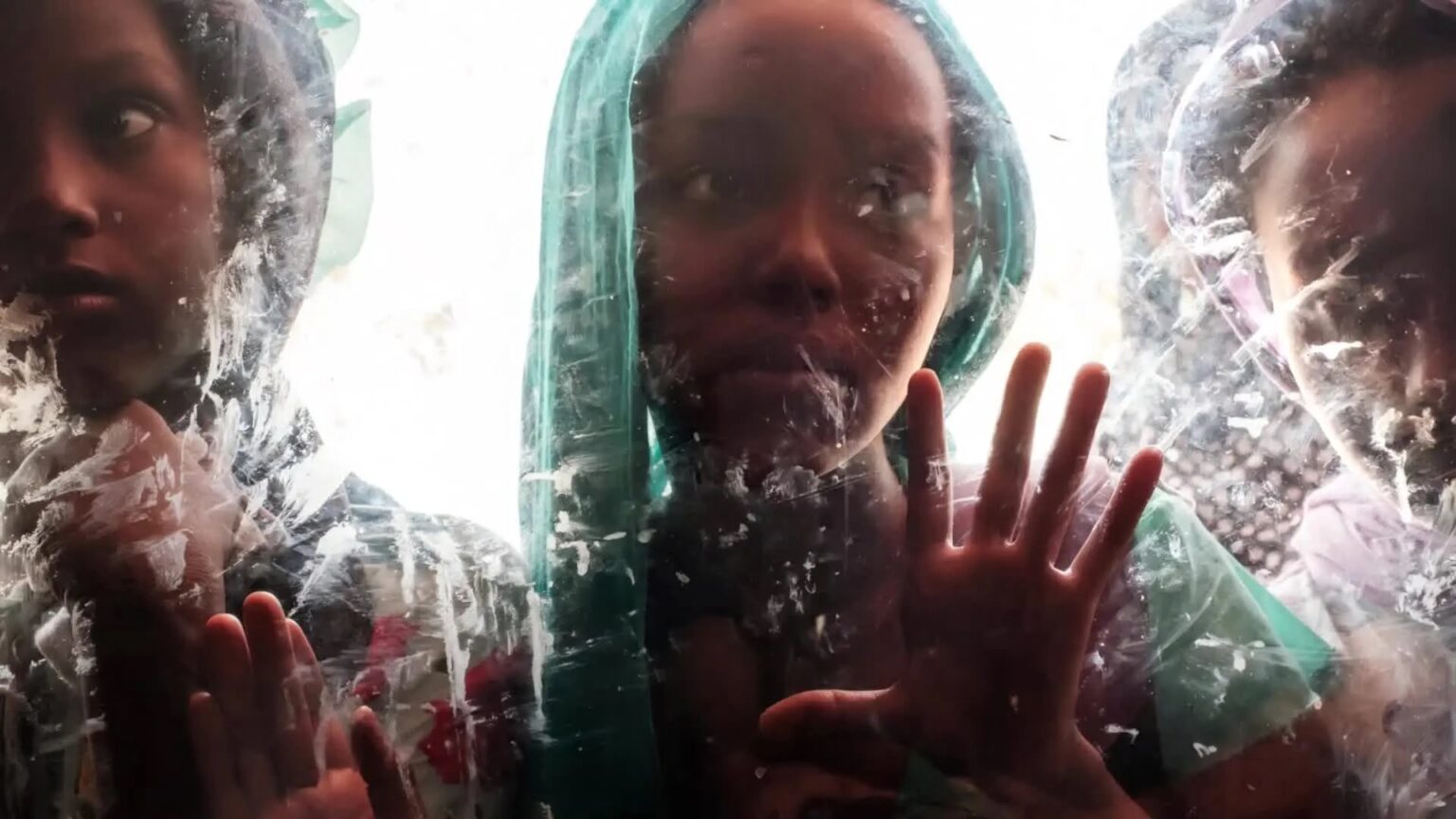 ملتقى حقوقي يجمع مئات المدافعين والمدافعات عن حقوق الإنسان يمثلون أكثر من 50 دولة