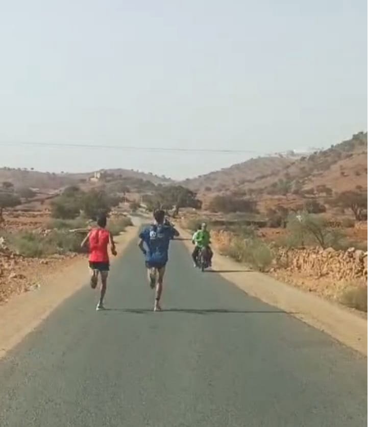 تنظيم سباق على الطريق بالاخصاص بواد نون