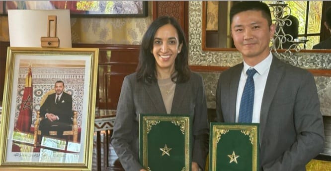 نحو التحول الرقمي وتنمية الطاقات المتجددة في جهة كلميم وادنون.