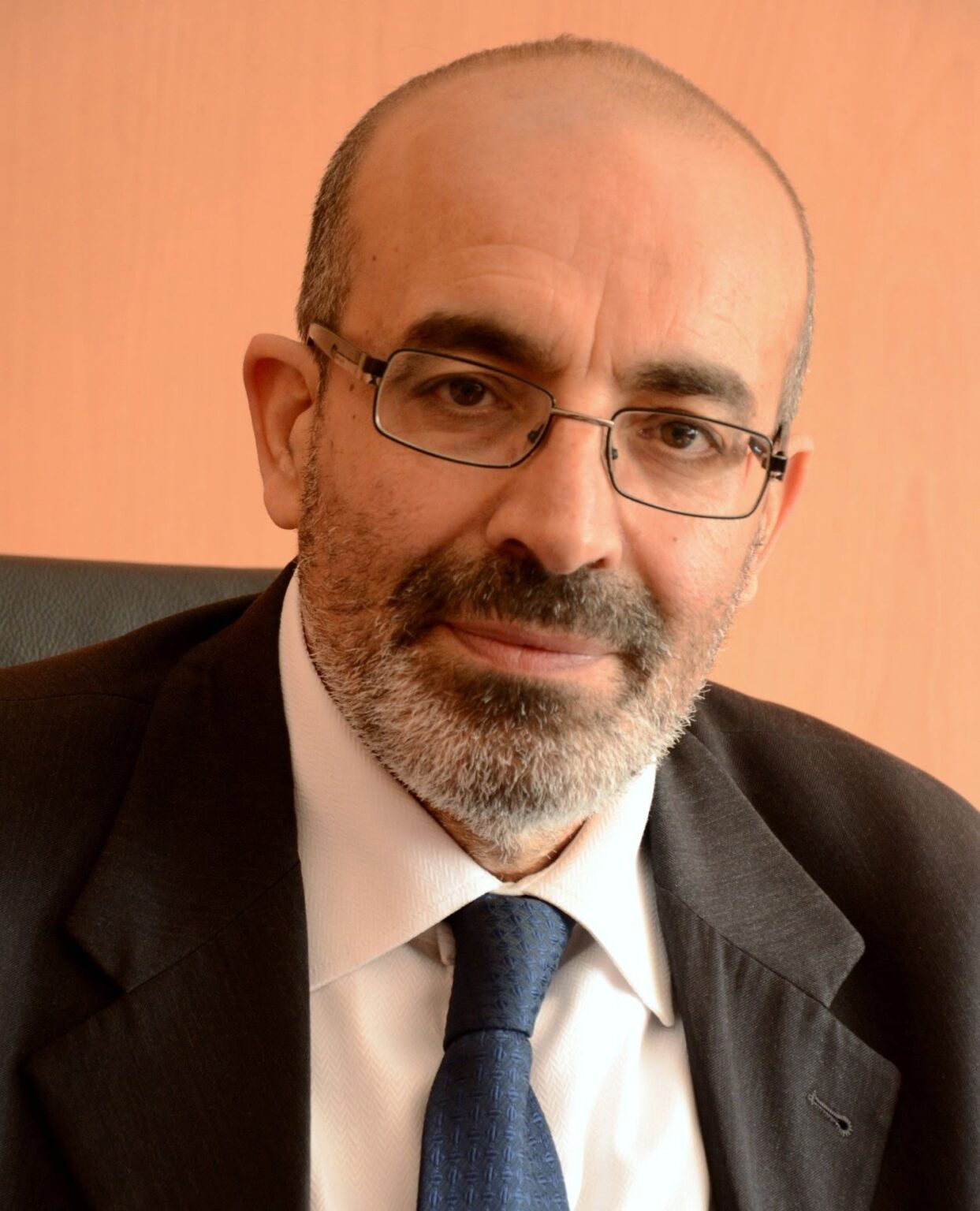 القانون المالي لسنة 2004