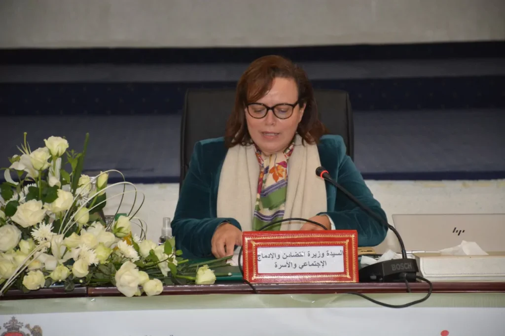 حيار تترأس ورشة عمل لتبادل الخبرات حول “تطوير مهن العمل الاجتماعي“