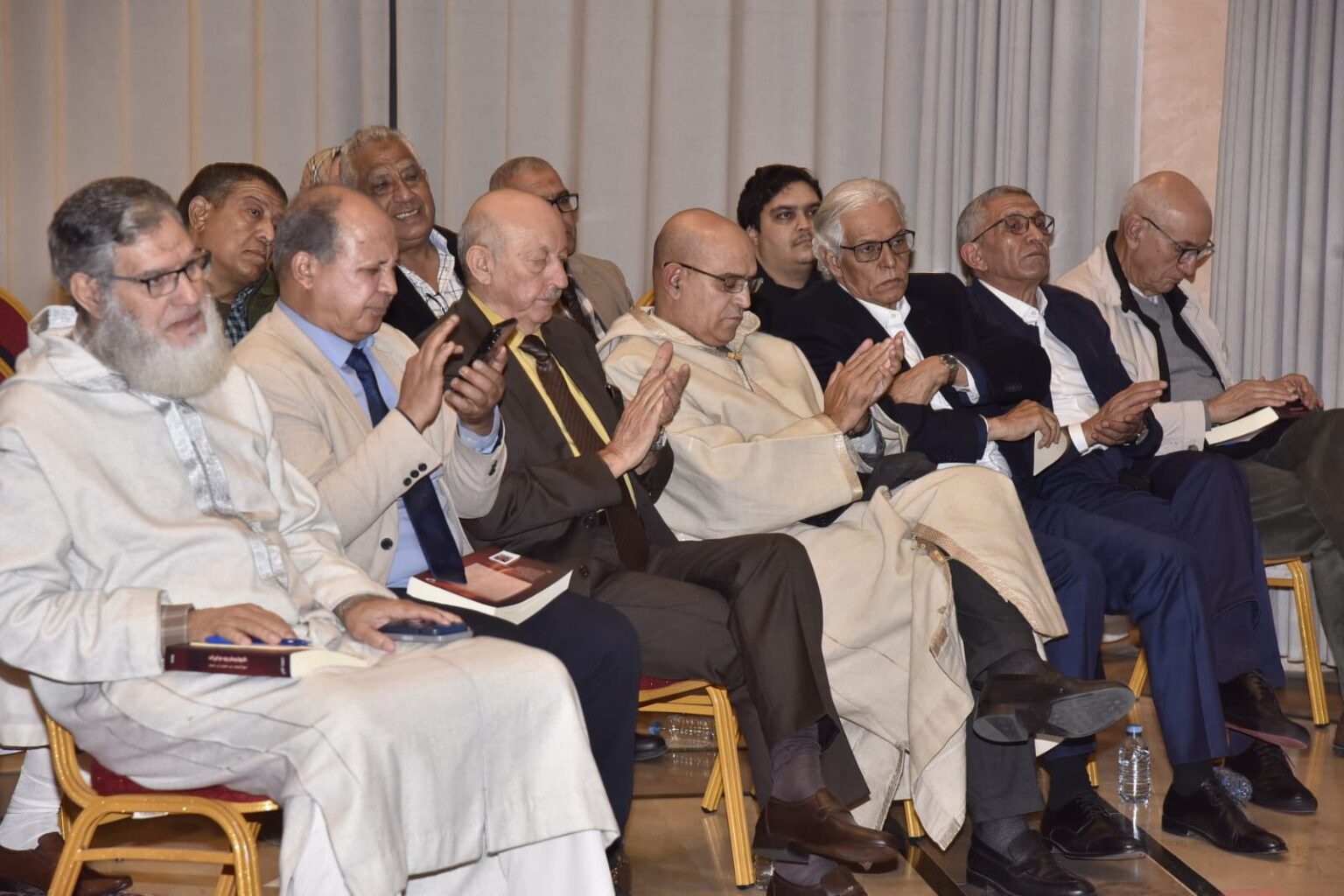 “أسرار الإرهاب من طهران إلى تندوف” “جبهة القوى الديموقراطية” تقرأ كتاب “أنور مالك” وتفتح صفحاته للجمهور