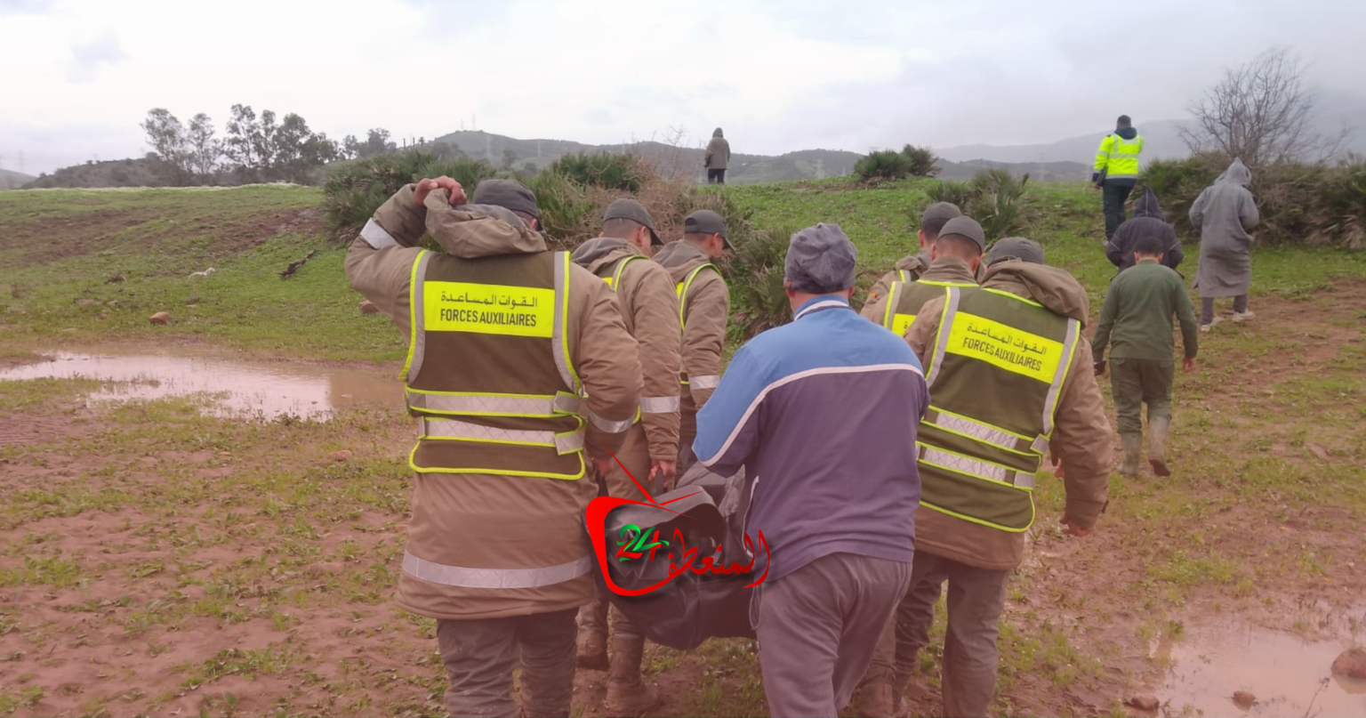 والي جهة فاس-مكناس يتدخل لفك عزلة صناع الزليج والفخار بمنطقة نجليق